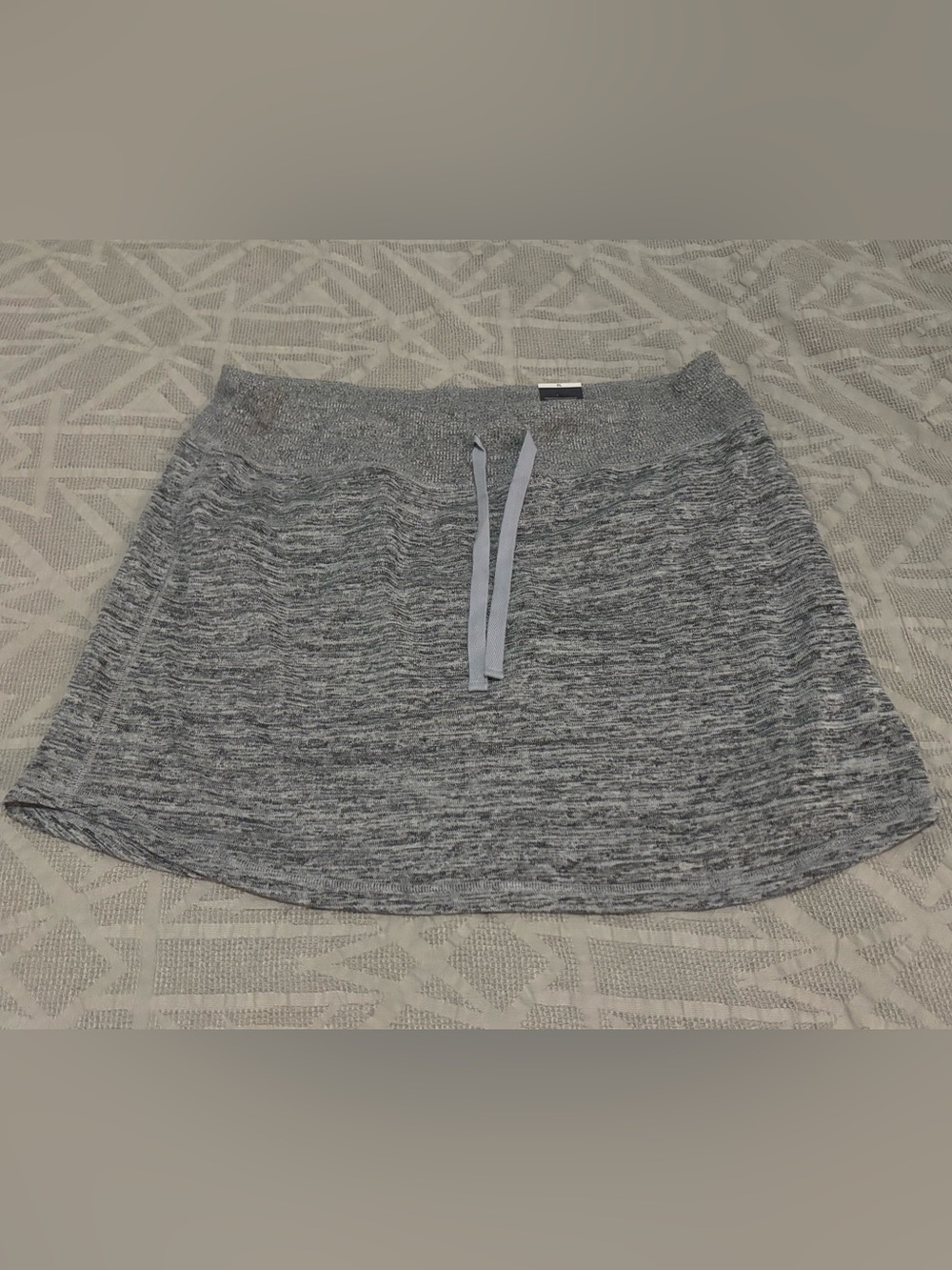 Xersion Women’s XL Knit Skirt Gray New with Tags